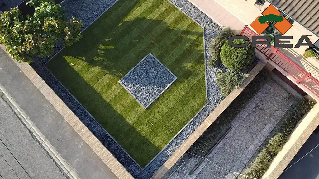 Gazon placage + pétales ardoises